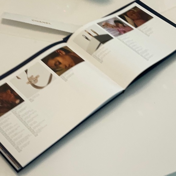 NWT Chanel fine jewelry book Holiday 2023-24 with price list - Picture 5 of 6